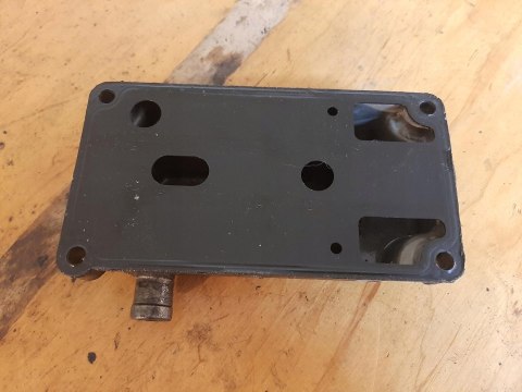 POKRYWA DEKIEL KAPA SUZUKI RF 900