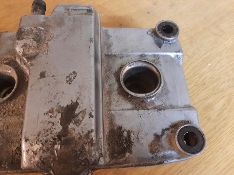 POKRYWA ZAWORÓW GŁOWICY HONDA CB 500 PC26E