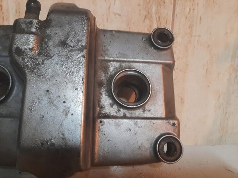 POKRYWA ZAWORÓW GŁOWICY HONDA CB 500 PC26E