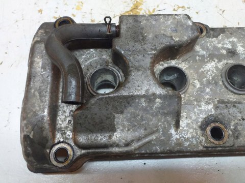 POKRYWA ZAWORÓW GŁOWICY HONDA CB 600 PC25E HORNET