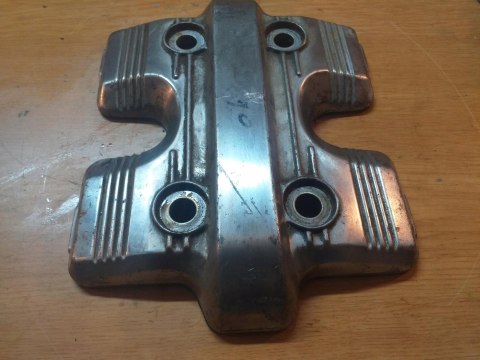 POKRYWA ZAWORÓW GŁOWICY HONDA VF 750C SUPER MAGNA