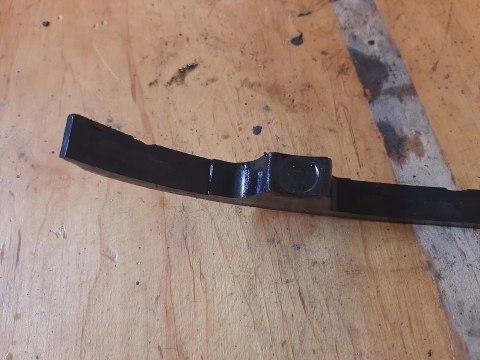 ŚLIZG ŁAŃCUSZKA ROZRZĄDU SUZUKI RF 900