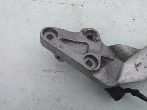 STELAŻ PODNÓŻKA SET PRAWY YAMAHA FZR 1000 STELAŻ PODNÓŻKA SET PRAWY YAMAHA FZR 1000