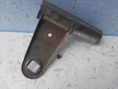 STELAŻ UCHWYT MOCOWANIE LAMPY YAMAHA XS 400 STELAŻ UCHWYT MOCOWANIE LAMPY YAMAHA XS 400