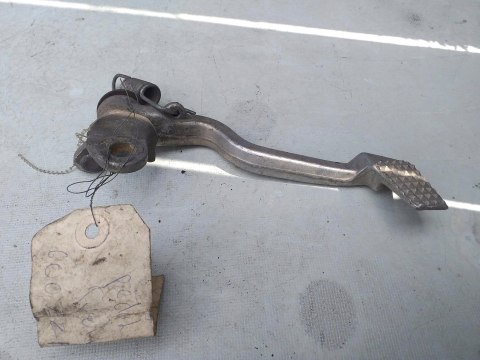 DŹWIGNIA HAMULCA TYŁ NOŻNEGO KAWASAKI ZZR 600 DŹWIGNIA HAMULCA TYŁ NOŻNEGO KAWASAKI ZZR 600