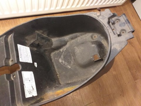 KUFER WYPEŁNIENIE SCHOWEK HONDA DYLAN 125 KUFER WYPEŁNIENIE SCHOWEK HONDA DYLAN 125