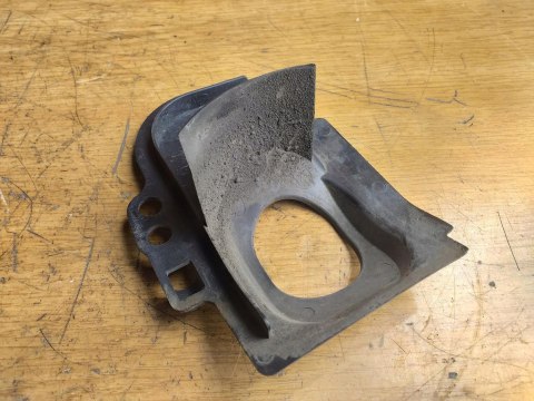 OSŁONA WYPEŁNIENIE PLASTIK YAMAHA FJR 1300 OSŁONA WYPEŁNIENIE PLASTIK YAMAHA FJR 1300