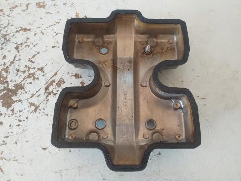 POKRYWA ZAWORÓW GŁOWICY HONDA VF 500 MAGNA