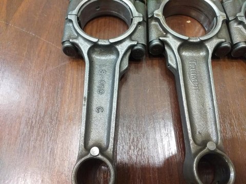 KORBOWÓD KORBOWODY KPL TRIUMPH 955I SPRINT