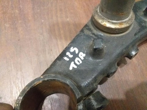 PÓŁKA DOLNA ZAWIESZENIA YAMAHA TDR 125 PÓŁKA DOLNA ZAWIESZENIA YAMAHA TDR 125