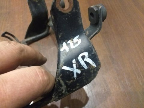 STELAŻ UCHWYT MOCOWANIE HONDA XR 125 STELAŻ UCHWYT MOCOWANIE HONDA XR 125