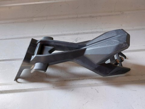 BŁOTNIK MOCOWANIE TABLICY DUCATI STREETFIGHTER