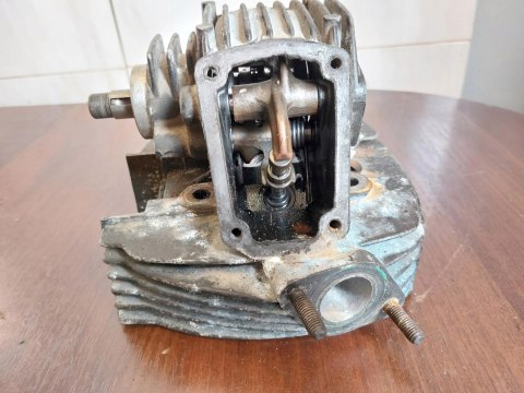 GŁOWICA CYLINDRA CAGIVA ELEFANT 650 DUCATI DM650LE GŁOWICA CYLINDRA CAGIVA ELEFANT 650 DUCATI DM650LE