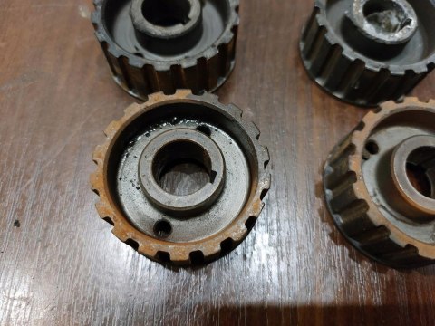 KOŁA PASOWE KPL CAGIVA ELEFANT 650 DUCATI DM650LE KOŁA PASOWE KPL CAGIVA ELEFANT 650 DUCATI DM650LE