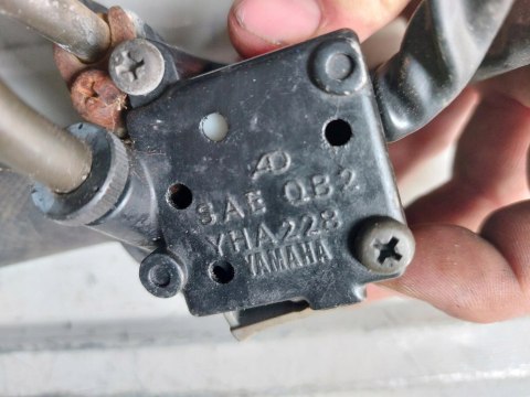 PRZEŁĄCZNIK PRAWY YAMAHA FZR 1000 SAE QB2 YHA228 PRZEŁĄCZNIK PRAWY YAMAHA FZR 1000 SAE QB2 YHA228