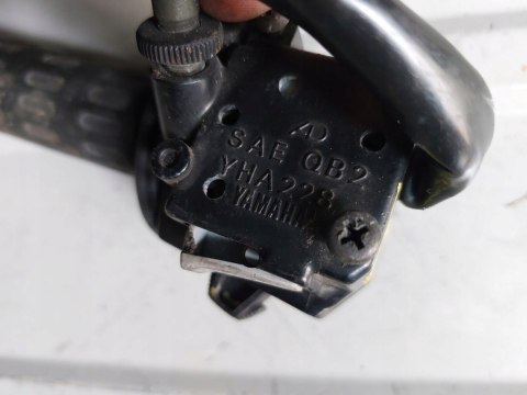 PRZEŁĄCZNIK PRAWY YAMAHA FZR 1000 SAE QB2 YHA228 PRZEŁĄCZNIK PRAWY YAMAHA FZR 1000 SAE QB2 YHA228