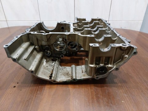 BLOK SILNIKA KARTER DOLNA POŁÓWKA HONDA CB1 400 BLOK SILNIKA KARTER DOLNA POŁÓWKA HONDA CB1 400