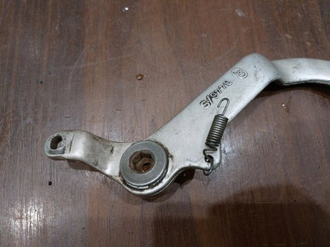 DŹWIGNIA HAMULCA TYŁ GILERA RC 600 DŹWIGNIA HAMULCA TYŁ GILERA RC 600
