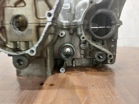 KARTERY BLOK SILNIKA KPL HONDA CB1 400 KARTERY BLOK SILNIKA KPL HONDA CB1 400