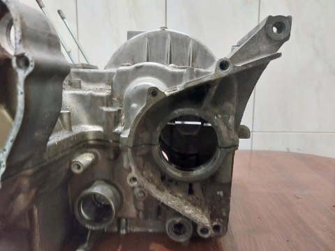 KARTERY BLOK SILNIKA KPL HONDA CB1 400 KARTERY BLOK SILNIKA KPL HONDA CB1 400