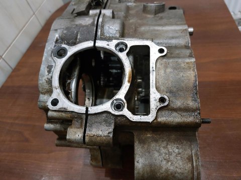 KARTERY BLOK SILNIKA KPL YAMAHA TIMBERWOLF 250 KARTERY BLOK SILNIKA KPL YAMAHA TIMBERWOLF 250