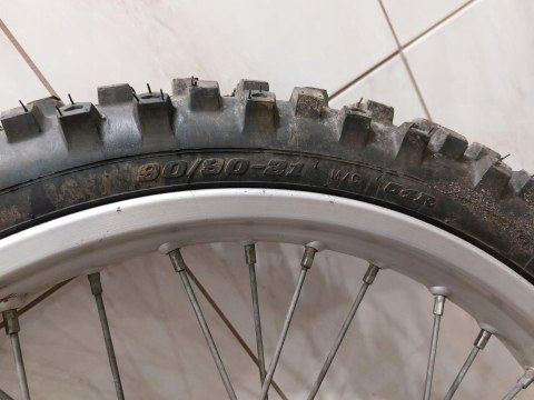 KOŁO FELGA PRZÓD GILERA RC 600 KOŁO FELGA PRZÓD GILERA RC 600