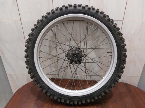 KOŁO FELGA PRZÓD GILERA RC 600 KOŁO FELGA PRZÓD GILERA RC 600