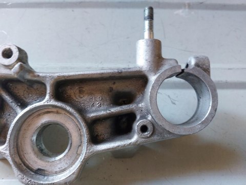 PÓŁKA GÓRNA ZAWIESZENIA HONDA VT 700 SHADOW PÓŁKA GÓRNA ZAWIESZENIA HONDA VT 700 SHADOW