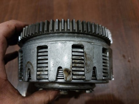 SPRZĘGŁO KOSZ SPRZĘGŁOWY KPL GILERA RC 600 SPRZĘGŁO KOSZ SPRZĘGŁOWY KPL GILERA RC 600