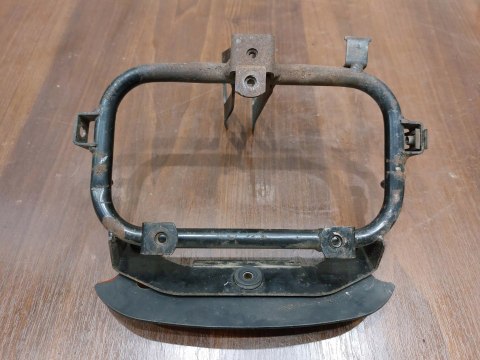 STELAŻ CZASZY GILERA RC 600 STELAŻ CZASZY GILERA RC 600