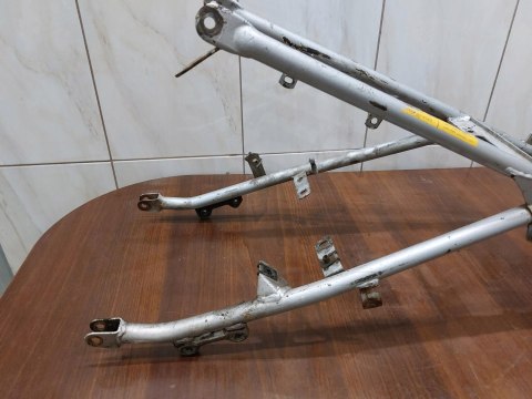 STELAŻ RAMA OGON GILERA RC 600 STELAŻ RAMA OGON GILERA RC 600