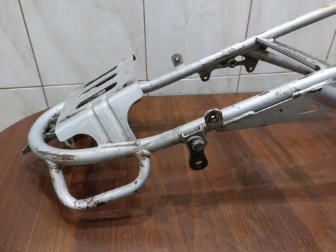 STELAŻ RAMA OGON GILERA RC 600 STELAŻ RAMA OGON GILERA RC 600