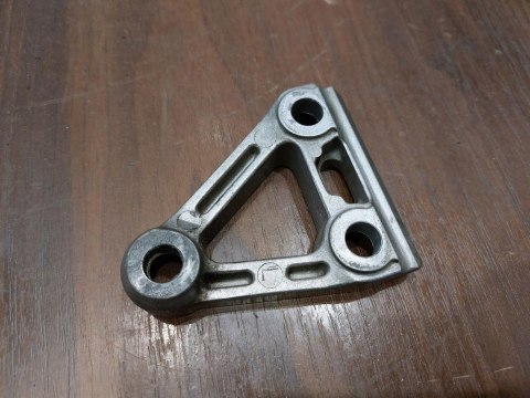 UCHWYT MOCOWANIE SILNIKA HONDA CB1 400 UCHWYT MOCOWANIE SILNIKA HONDA CB1 400