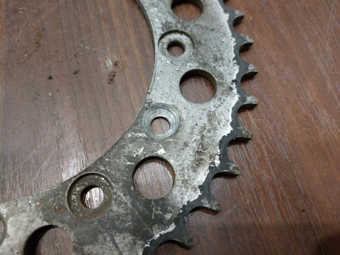 ZĘBATKA NAPĘDOWA TYŁ GILERA RC 600 ZĘBATKA NAPĘDOWA TYŁ GILERA RC 600