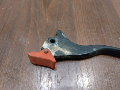 DŹWIGNIA KLAMKA TGB 425 BLADE DŹWIGNIA KLAMKA TGB 425 BLADE