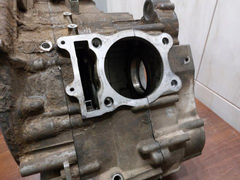 KARTERY BLOK SILNIKA KPL KAWASAKI KVF 400