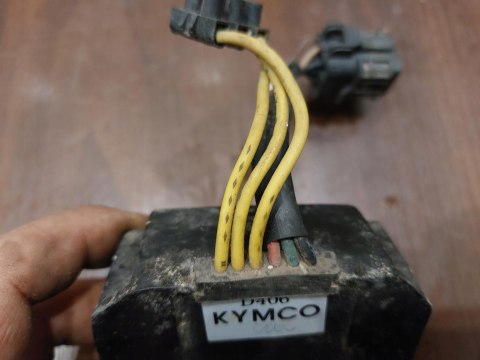 REGULATOR NAPIĘCIA KYMCO MXU 300 REGULATOR NAPIĘCIA KYMCO MXU 300