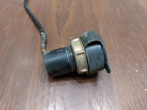 GNIAZDO ZAPALNICZKI ŁADOWARKI KAWASAKI KVF 650 GNIAZDO ZAPALNICZKI ŁADOWARKI KAWASAKI KVF 650