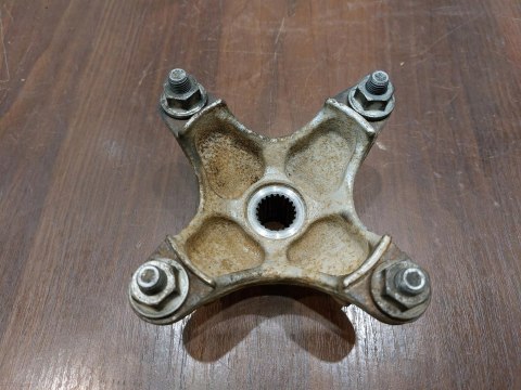 PIASTA KOŁA KAWASAKI KVF 650