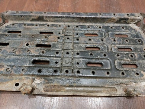 PODŁOGA STOPIEŃ PODNÓŻEK KAWASAKI KVF 650 PODŁOGA STOPIEŃ PODNÓŻEK KAWASAKI KVF 650