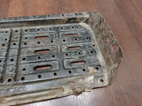 PODŁOGA STOPIEŃ PODNÓŻEK KAWASAKI KVF 650 PODŁOGA STOPIEŃ PODNÓŻEK KAWASAKI KVF 650