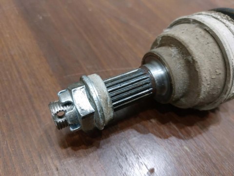 PÓŁOŚ KAWASAKI KVF 650 PÓŁOŚ KAWASAKI KVF 650