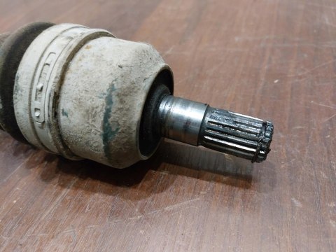PÓŁOŚ KAWASAKI KVF 650 PÓŁOŚ KAWASAKI KVF 650
