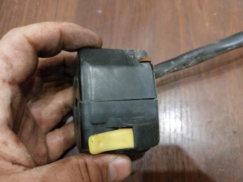 PRZEŁĄCZNIK LEWY KAWASAKI KVF 650 PRZEŁĄCZNIK LEWY KAWASAKI KVF 650
