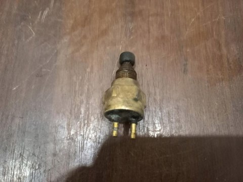 CZUJNIK TEMPERATURY KAWASAKI KVF 400 CZUJNIK TEMPERATURY KAWASAKI KVF 400