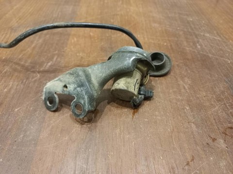 GNIAZDO ZAPALNICZKI ŁADOWARKI KAWASAKI KVF 400 GNIAZDO ZAPALNICZKI ŁADOWARKI KAWASAKI KVF 400