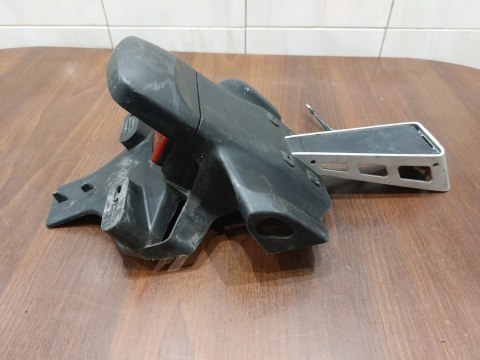 BŁOTNIK TYŁ MOCOWANIE TABLICY YAMAHA YZF R6 BŁOTNIK TYŁ MOCOWANIE TABLICY YAMAHA YZF R6