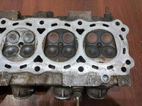 GŁOWICA CYLINDRA HONDA CB 600 PC25E HORNET GŁOWICA CYLINDRA HONDA CB 600 PC25E HORNET