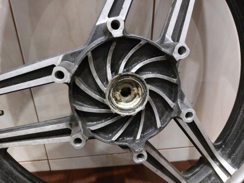 KOŁO FELGA HONDA CB 1100 BOLDOR KOŁO FELGA HONDA CB 1100 BOLDOR