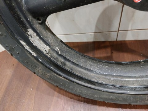 KOŁO FELGA KAWASAKI ZXR 400 KOŁO FELGA KAWASAKI ZXR 400